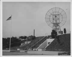 1963 JUN - Naval Radio Station Lewes DE - view from road 2 - June 1963.JPG (947192 bytes)