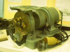 4962.jpg (2798305 bytes)